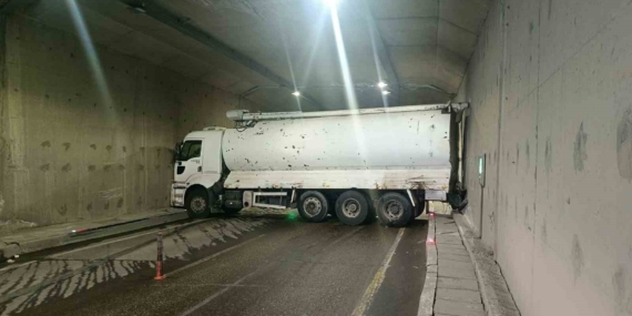 Malatya’da Yakıt Tankeri Tüneli Kapatıldı