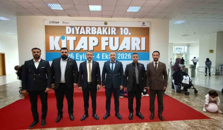 mhp-diyarbakir-il-baskani-ozcoskun-ve-yonetimi-kitap-fuarini-ziyaret-etti-ruYqBud8.jpg