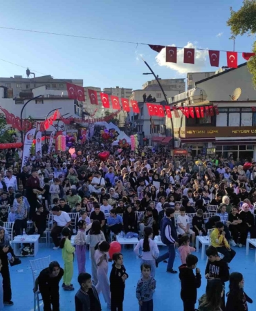 sasonda-bal-ceviz-ve-cilek-festivali-heyecani-gPkptvtF.jpg