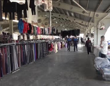 zabita-ekiplerinin-buldugu-55-bin-tl-degerindeki-takilar-sahibine-teslim-edildi-PcC7W1gB.jpg